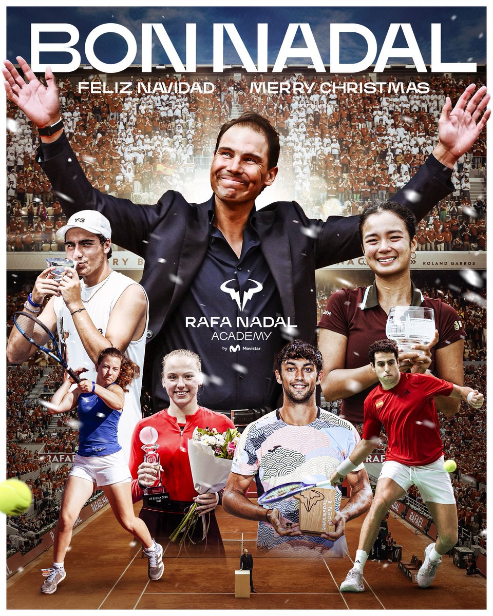 rnadalacademy's tweet image. 🎄✨ BON NADAL, MERRY CHRISTMAS &amp;amp; FELIZ NAVIDAD from all of us at the Rafa Nadal Academy! 💙🎾