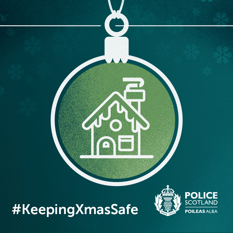 PSOSDandG's tweet photo. Itโs almost that time when Santa arrives ๐
Protect your property:
๐Lock your windows and doors
๐จSet your house alarm, if you have one
๐Donโt leave any gifts in view of windows
#OpCOMET #KeepingDnGSafe #KeepingXmasSafe #HomeSafe https://t.co/qXO8l4udWN