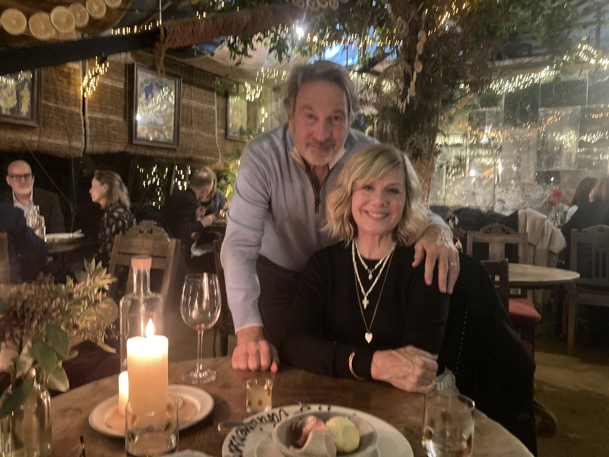 MsGlynisBarber's tweet image. Happy Christmas from @MrMBrandon and me. Hope you have a chance to relax and connect with loved ones.