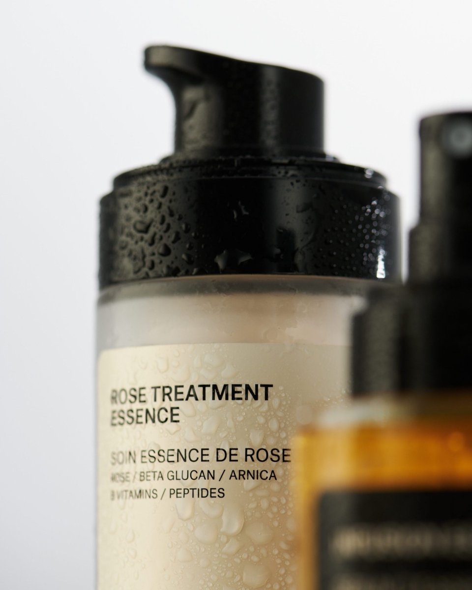 🌹 The Rose Treatment Essence 🌹

A gel-to-liquid glow essence that tightens pores, calms redness &amp; floods skin with hydration in seconds.