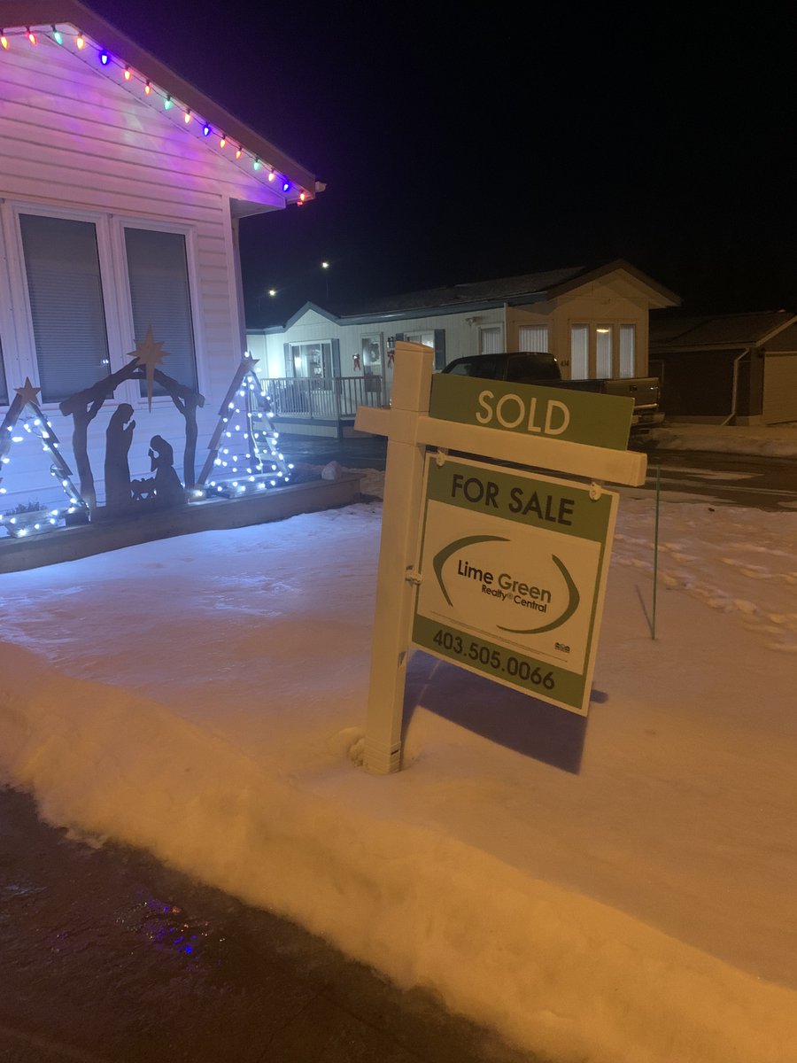 Holiday wins are the best 🎄

Unconditional offer, smooth sale, and over $7,000 saved in commission for our sellers.

#BestRealtorRedDeer #TopAgentRedDeer #LimeGreenRealtyCentral #RedDeerRealEstate #CentralAlbertaHomes