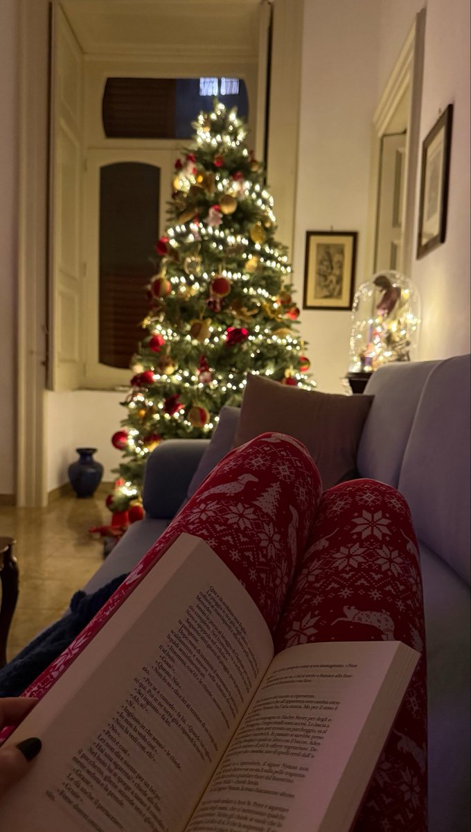 Questo e in sottofondo i miei che litigano per la frittura del baccalà.