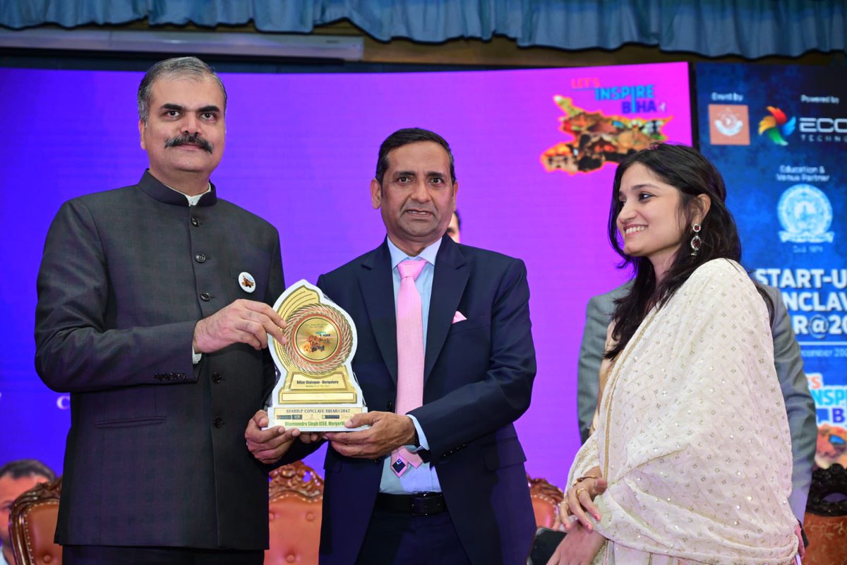dharmendra22's tweet photo. Participated in Bihar 2047 vision conclave at Bangalore and was part of Entrepreneurship panel discussion where he empathised importance of bold decisions about choices of being Entrepreneur and how to get started and build a company and help people get employment and grow our country. 
He was also awarded a certificate of appreciation for his contributions by Minister of industry @DilipJaiswalBJP at government of Bihar.
MergerWare is committed to invest in indian states and soon we will propose to government a busness plan.