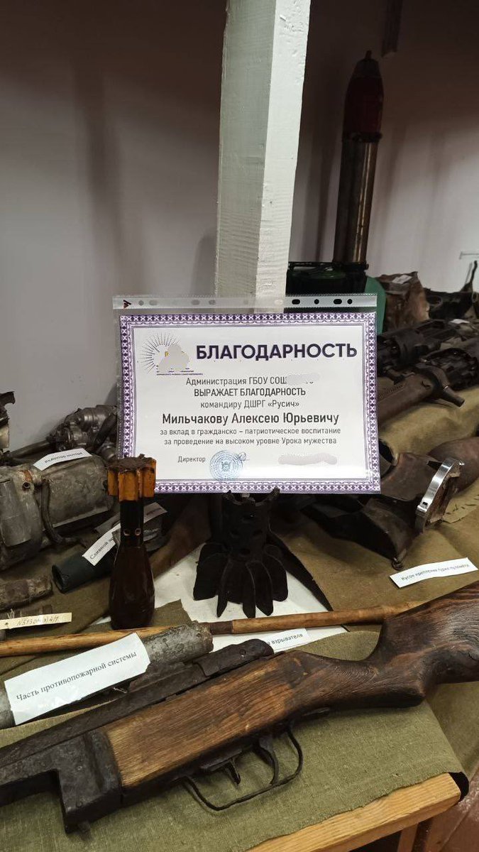 cayko83's tweet image. From Telegram:

Apparently Rusich has started giving lectures at certain Russian highschools.