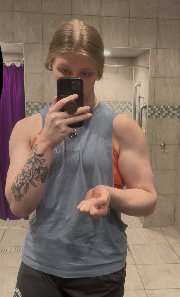 pdevl1n's tweet image. happy holidays :)