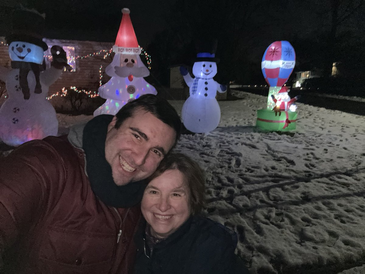 Adam Kiss tweet media