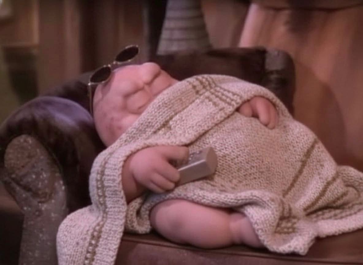 Guarromantico_'s tweet image. Yo el 24 y el 31 a las 10:30 de la noche, por qué ya no estoy para estos trotes.