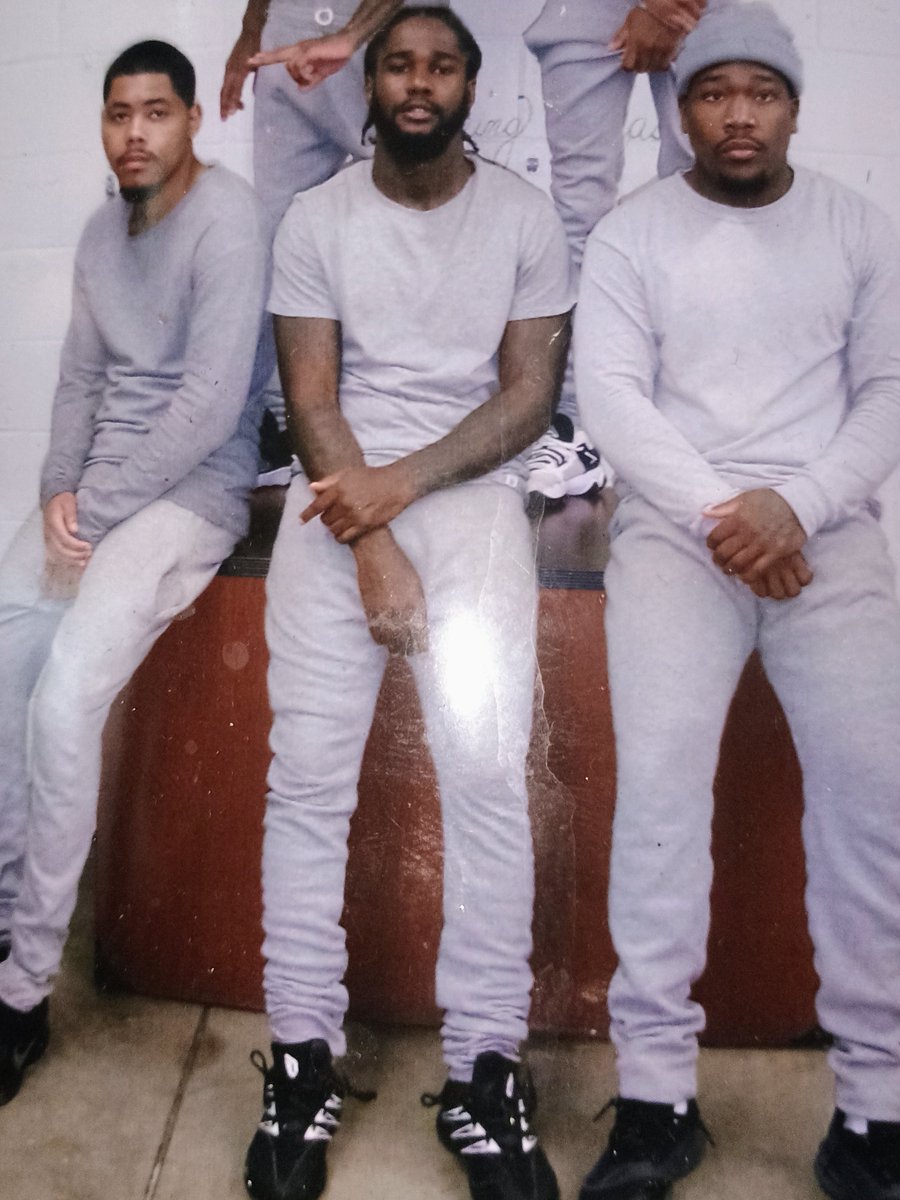 BigDotty tweet media