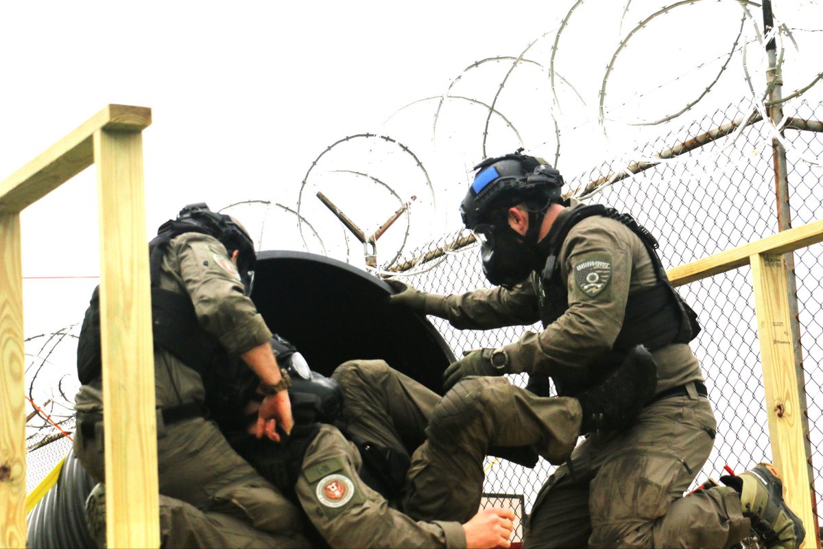 Mock Prison Riot tweet media