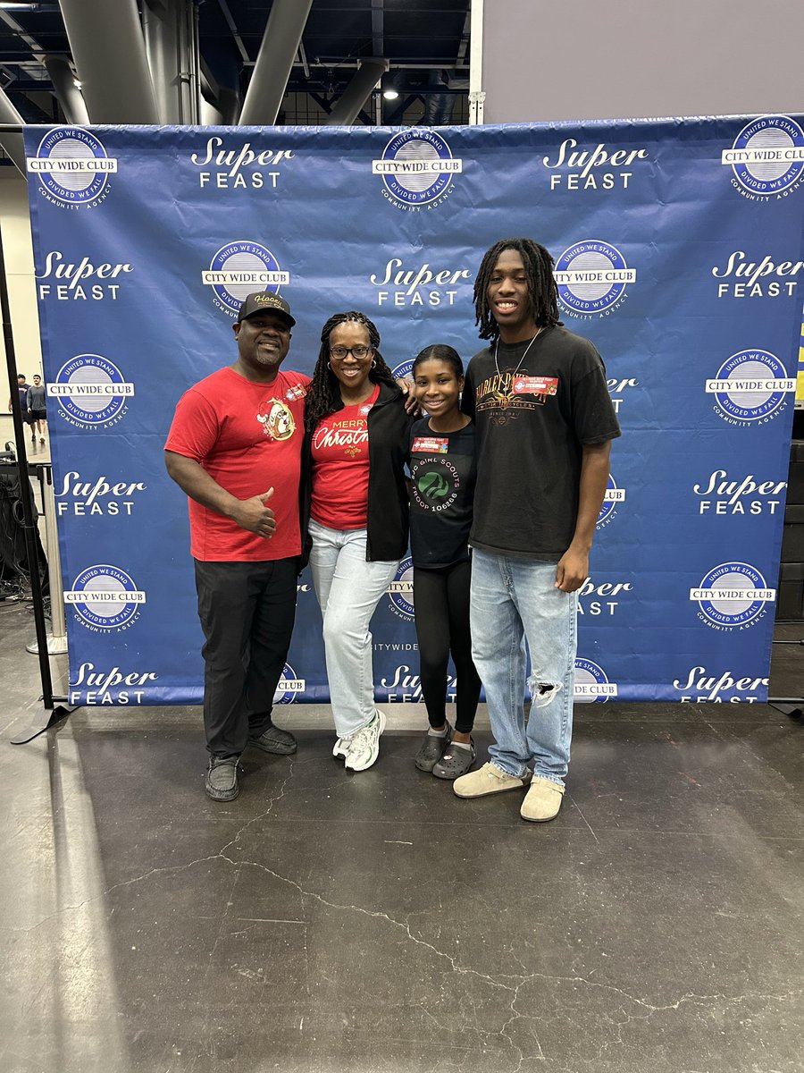 Ahmad R. Traylor tweet media