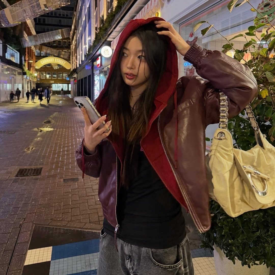 pipermrclean's tweet image. KATSEYE's Jeung Yoonchae donates $50,000 dollars to the LGBTQ+ community.

"Stop the violence." She states.