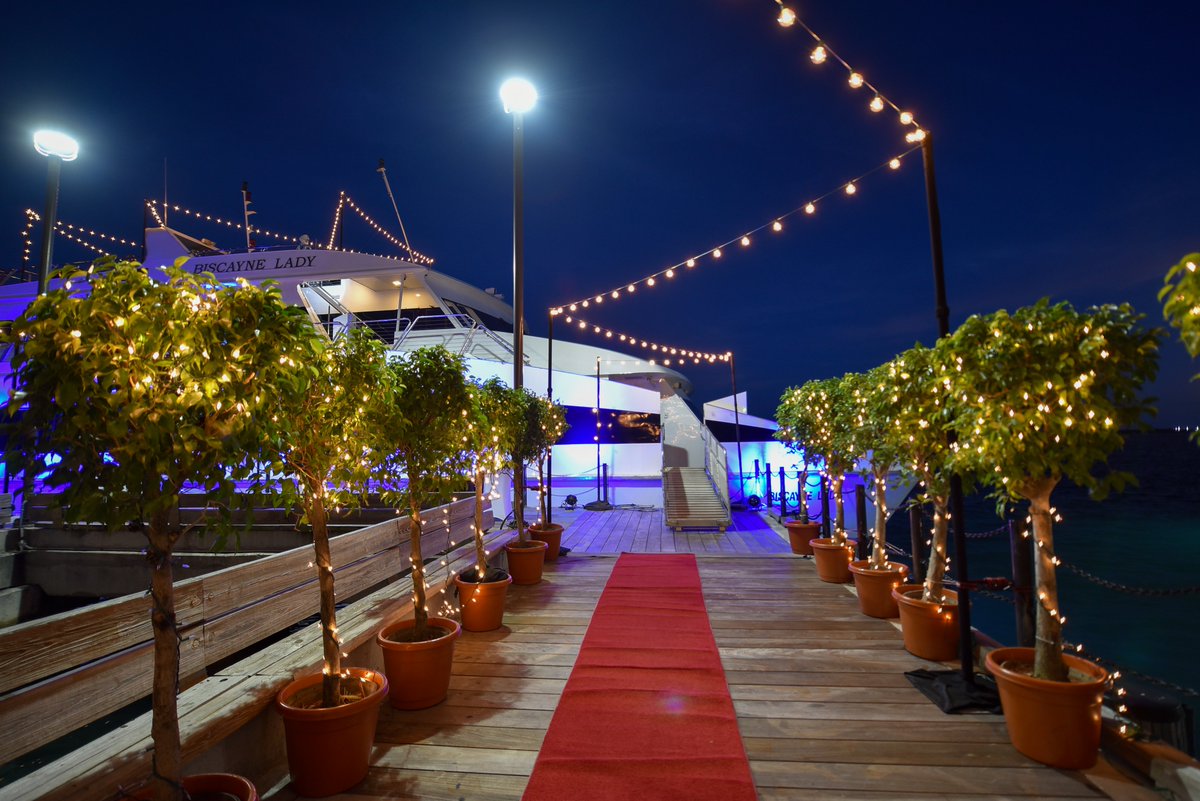 Biscayne Lady Yacht Charters tweet media