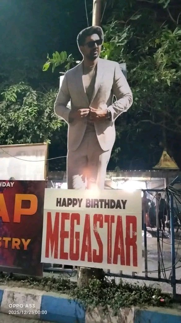 #HappyBirthdayDEV

LAST MEGASTAR OF WEST BENGAL ❤