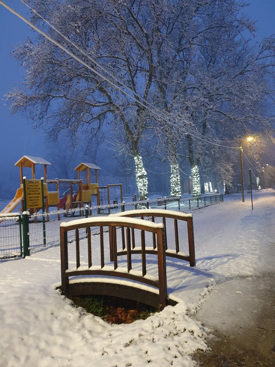 drbibaz's tweet photo. Snježna idila u Zagorju.. https://t.co/eYsaJhPlLd