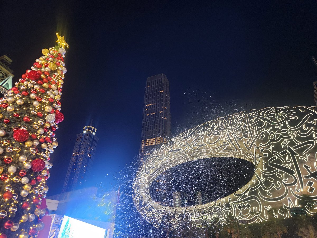 Christmas Eve in Dubai - where lights, cultures, and hopes meet. 🎄✨
As many celebrate, we also remember Israeli hostage Ran Gvili, still held in Gaza💛. 
May this season bring light, compassion, and the hope of freedom.