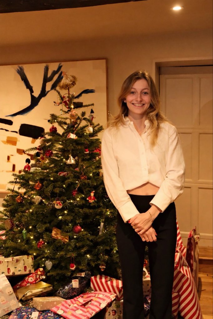 PIN DORIANE tweet media