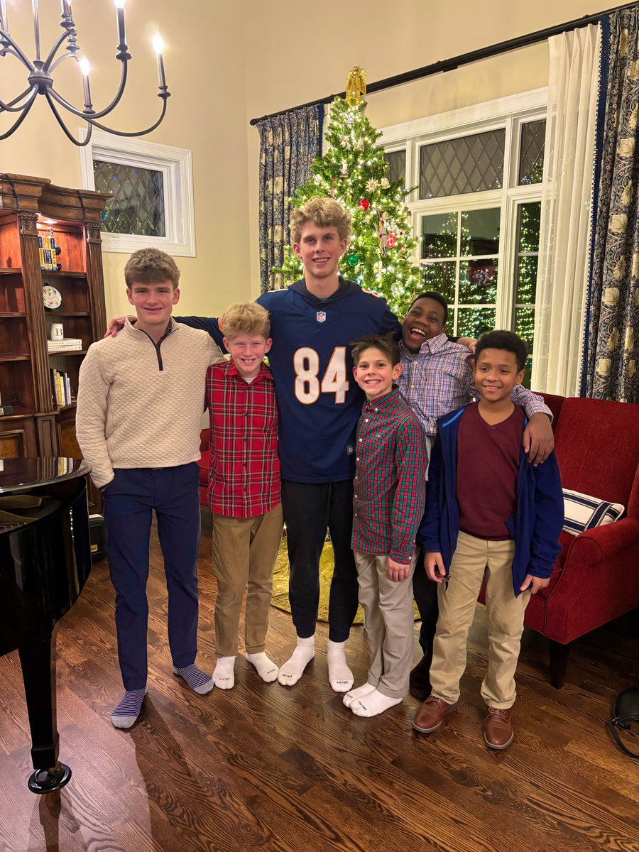 It’s been a lovely holiday season with the fam. Growing nieces and nephews make every moment together special. I want to recognize that not everyone’s holiday season this year is one of rest, joy and peace. Over on Insta I shared about one of my hardest stretches of life when a