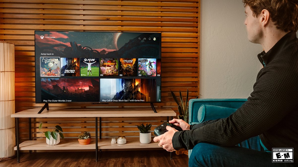panos_panay's tweet photo. .@Xbox Cloud Gaming is now on our latest-gen @amazonfiretv 4-Series and Omni QLED TVs. No console. Just add a controller.  https://t.co/WJq69f5m1v https://t.co/SUwlXHZlz5