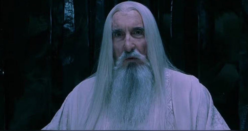 MiddleearthMixr's tweet image. ‘We must deny him Gandalf. We must deny Santa.’

‘Tell me, old friend. When did Saruman the Merry abandon jollymaxxing for Scroogery.’