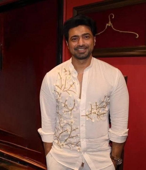 dev_deeba's tweet photo. তুমি আমার স্বপ্ন আর তুমিই আমার ভালোবাসা @idevadhikari 
Happy Dev Day.
#HappyBirthdayDev https://t.co/VlcPPjXSmL