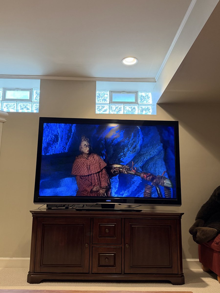 FatherofManyMen's tweet image. Sorry mom I can’t help get the house ready for the family Christmas party 
I got bigger things to attend to