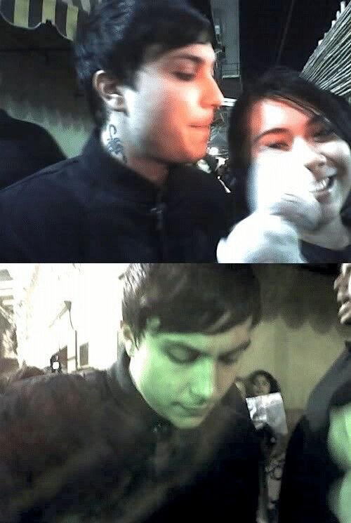 vampiremmoney's tweet image. hiii my oomfies here’s frank