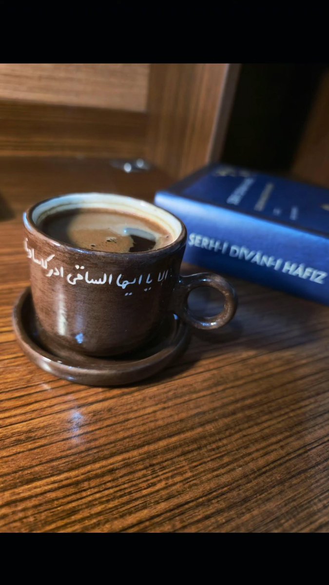 Elâ yâ eyyühe's-sâkî...