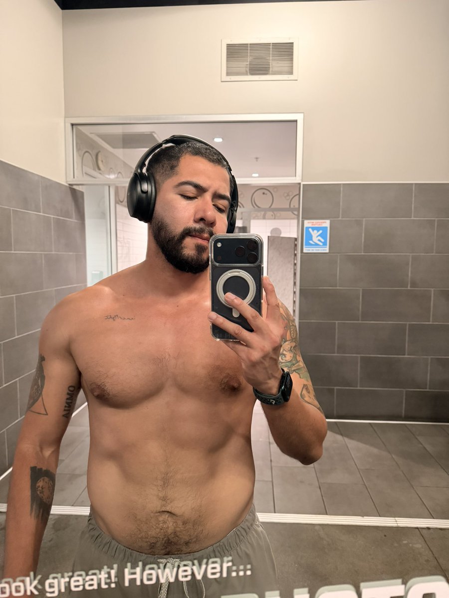 Definitely: Leo 🦁 tweet media