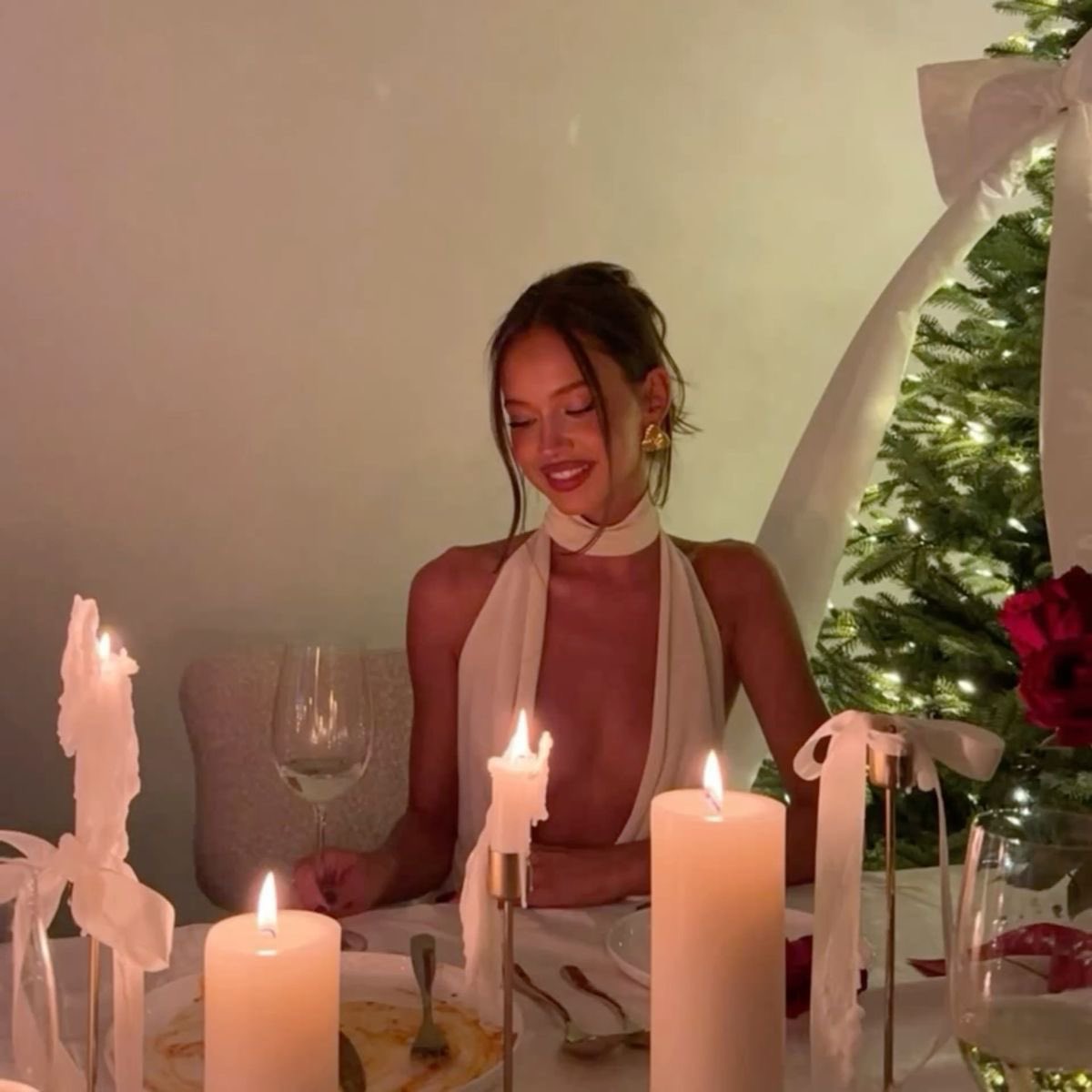 faeriearchivcs's tweet image. ‘tis the season 🎄