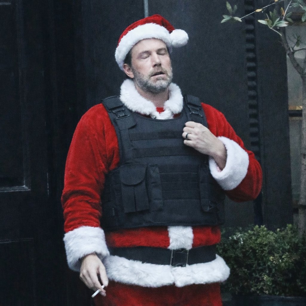 Hoodville_'s tweet image. “Fuck I gotta go to Chicago”