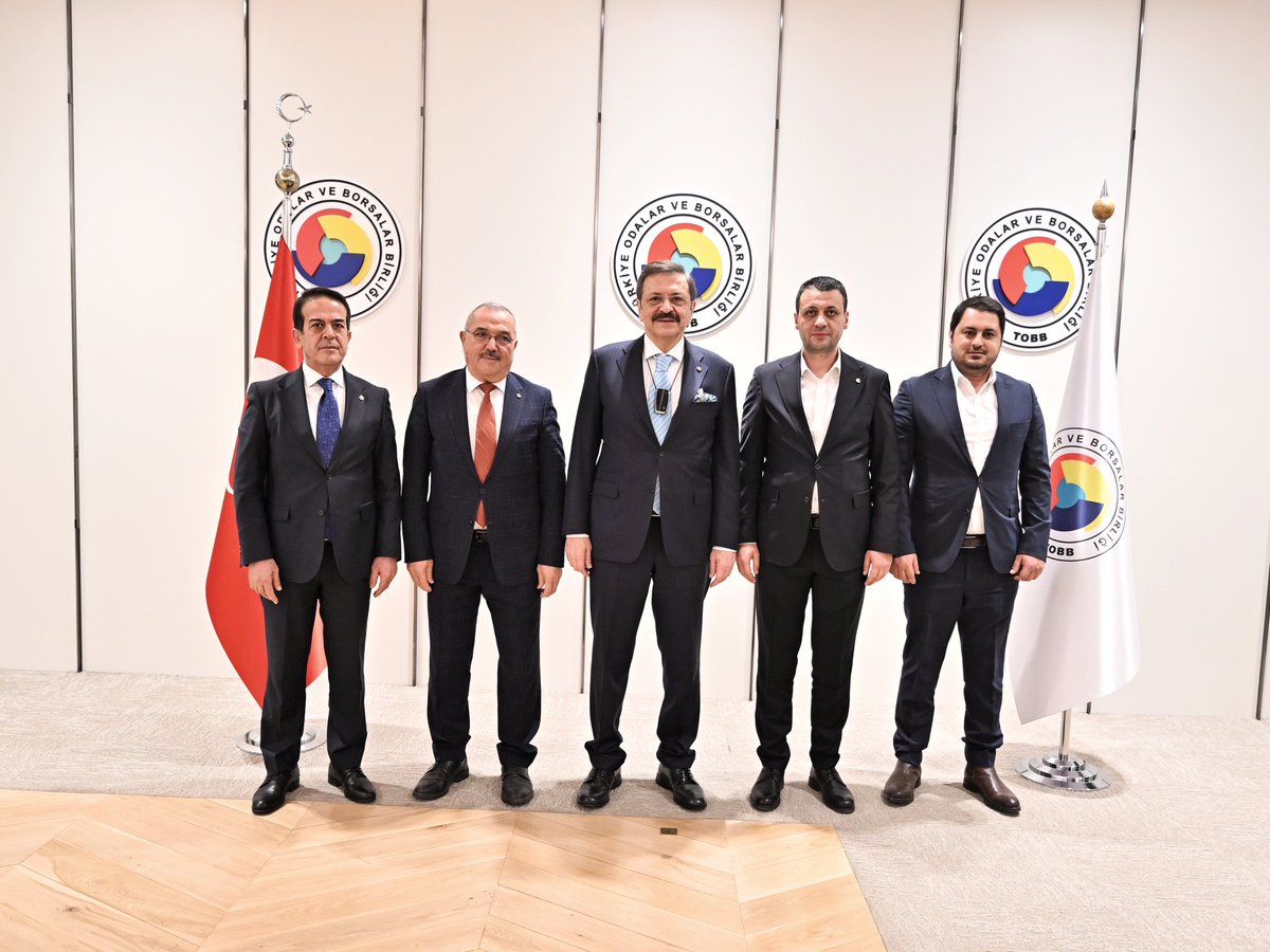 TOBB Turizm Kurulu Başkanı Ahmet Aydın ve Kurul Üyelerini Birliğimizde ağırladık. Nazik ziyaretleri için teşekkür ederim.
