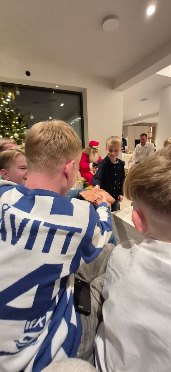 Visa färg på Julafton 💙💙