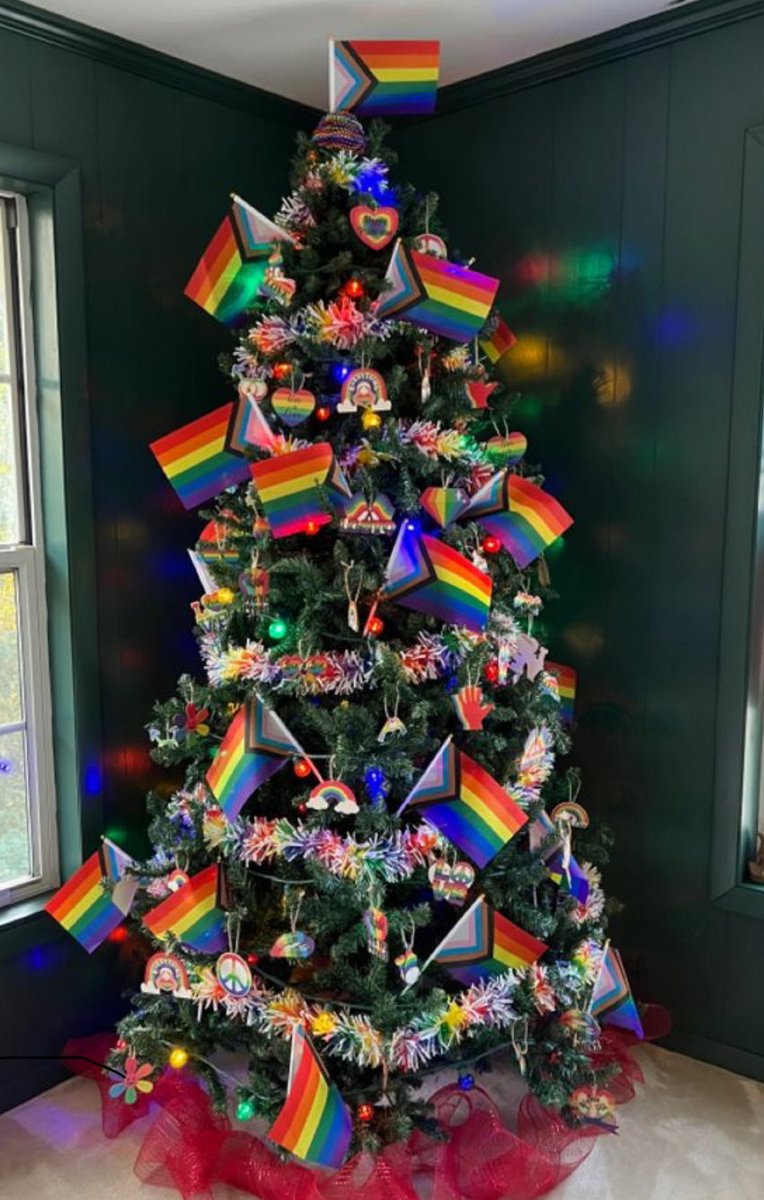 DrRonHolt's tweet image. Merry Merry Christmas Eve!!

Sending love and acceptance to those who may feel alone or overlooked this holiday season, especially our LGBTQ+ community - you are seen, you are worthy of love, and you are enough ❤️