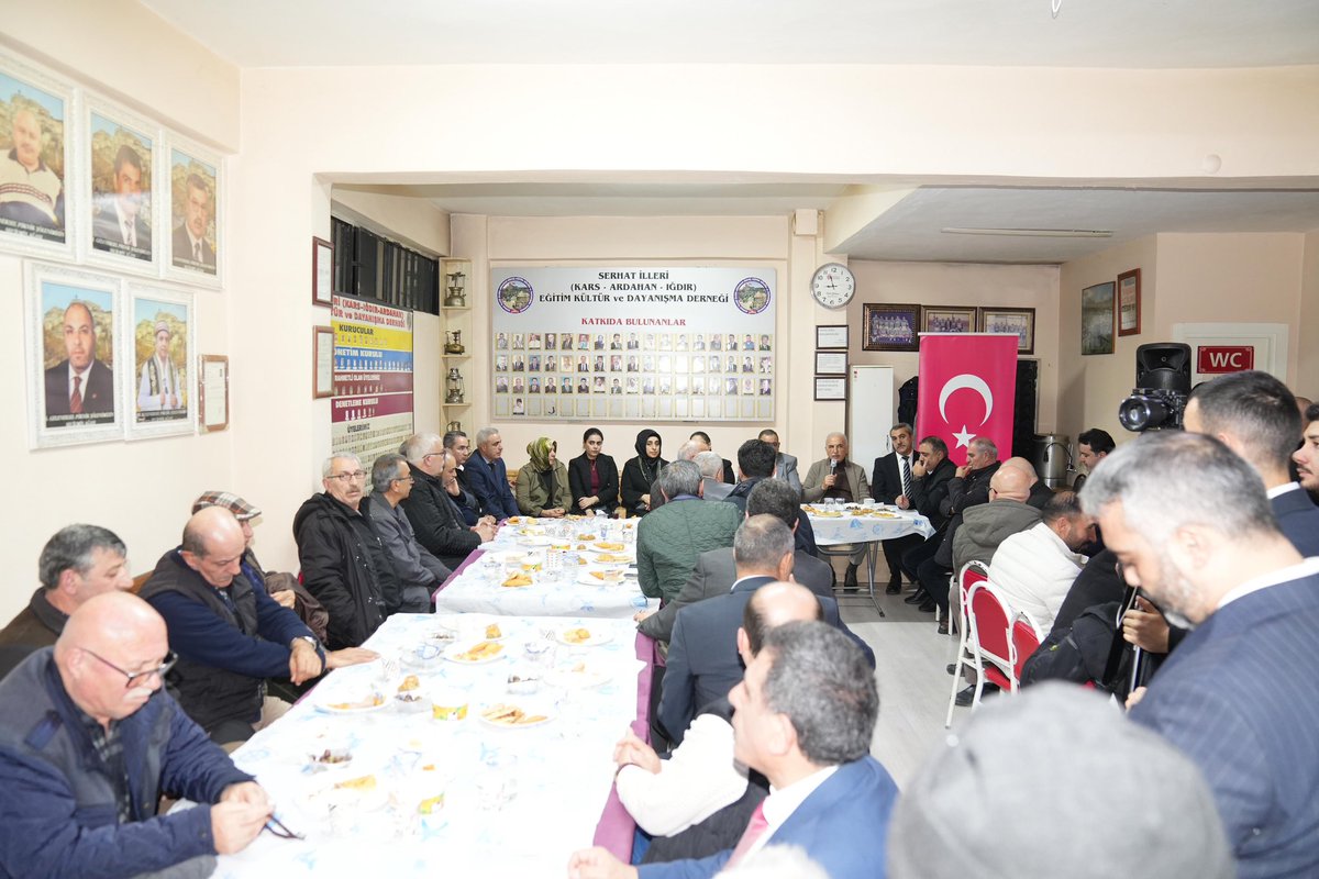 inciozeke's tweet photo. Belediye Başkanımız @ismetyildirimtr ‘la birlikte, Serhat İlleri Derneği’nin davetine Kadın Kolları Başkanımız @arifegumus25 ve yönetimimizle beraber katılım sağladık. Davetleri ve misafirperverlikleri için teşekkür ederiz… https://t.co/jcD3dgxbWl
