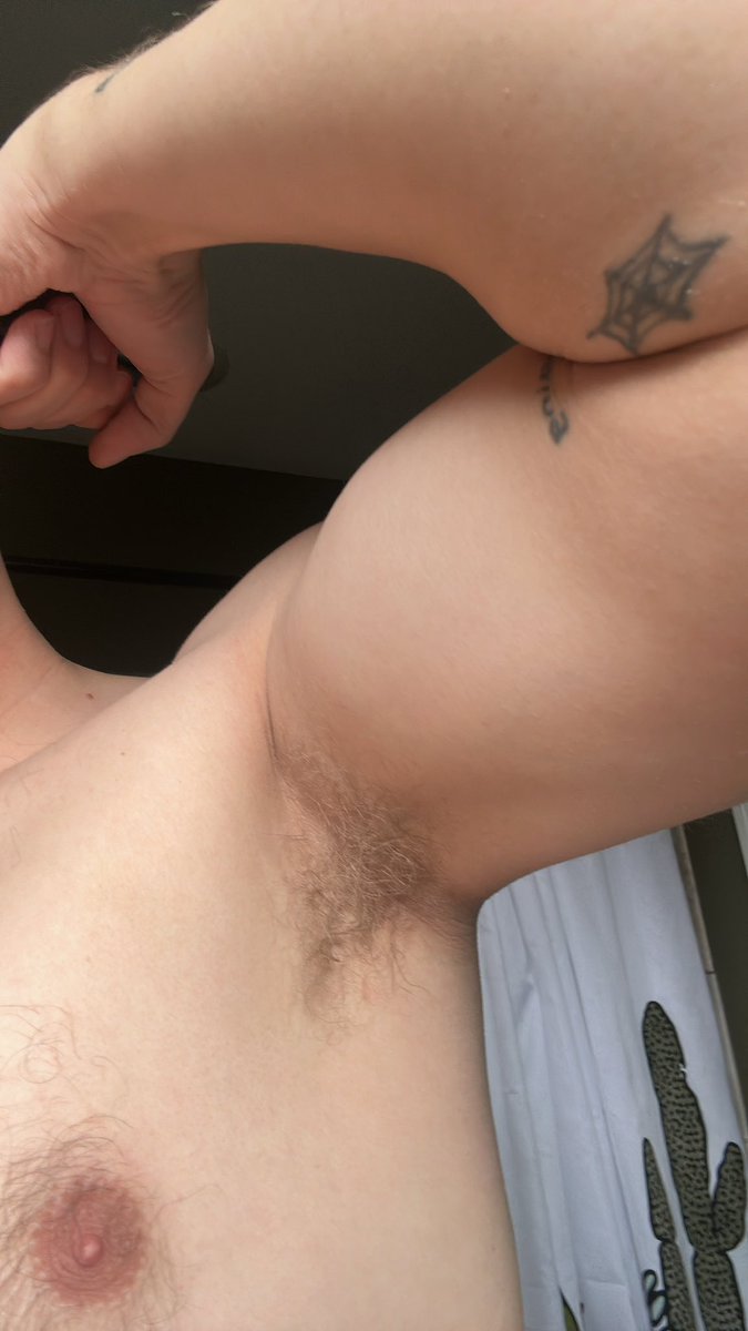 BigFootBator tweet media