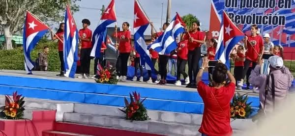 Municipio Sibanicú sede provincial del acto por el aniversario 67 del Triunfo de la Revolución Cubana, muchas felicidades a todos los cubanos en este año de resistencia y victoria.
#PorCamagüeyTodo 
#FidelPorSiempre
