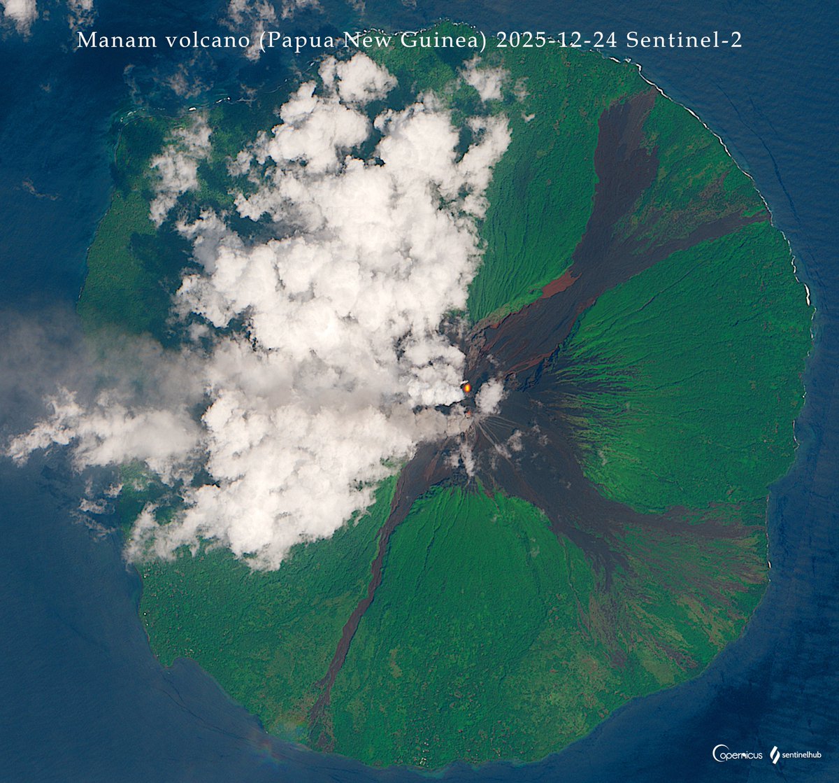 Minor ash emissions from #Manam! 🇵🇬

🌋<a href="/volcanodiscover/">VolcanoDiscovery</a> activity update:
👉lnkd.in/eVTY8se6

<a href="/esa/">European Space Agency</a> <a href="/ESA_EO/">ESA Earth Observation</a> <a href="/CopernicusEU/">Copernicus EU</a> <a href="/sentinel_hub/">Sentinel Hub</a> <a href="/sinergise/">Sinergise</a> <a href="/planet/">Planet</a> <a href="/Pierre_Markuse/">Pierre Markuse</a> <a href="/SmithsonianGVP/">Global Volcanism Program</a>