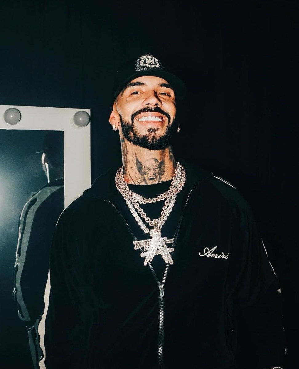 Anuel se mantiene estable entre los artista más escuchados globalmente en Spotify permaneciendo en el puesto (28) entre los latinos sigue permaneciendo el (5) latino recibiendo un total de 20 millones de streaming.