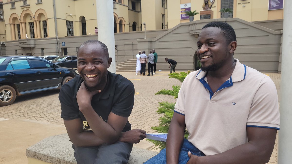 MaleMabiriziHKK's tweet photo. KASIBANTE ROBERT alimba mbu yesimbye ku m7 YAFERA SSENGENDO HAMIDU obukadde 9.2 mbu amutwala CANADA 🇨🇦.. aguddwako omusango https://t.co/YCuU8vDO01