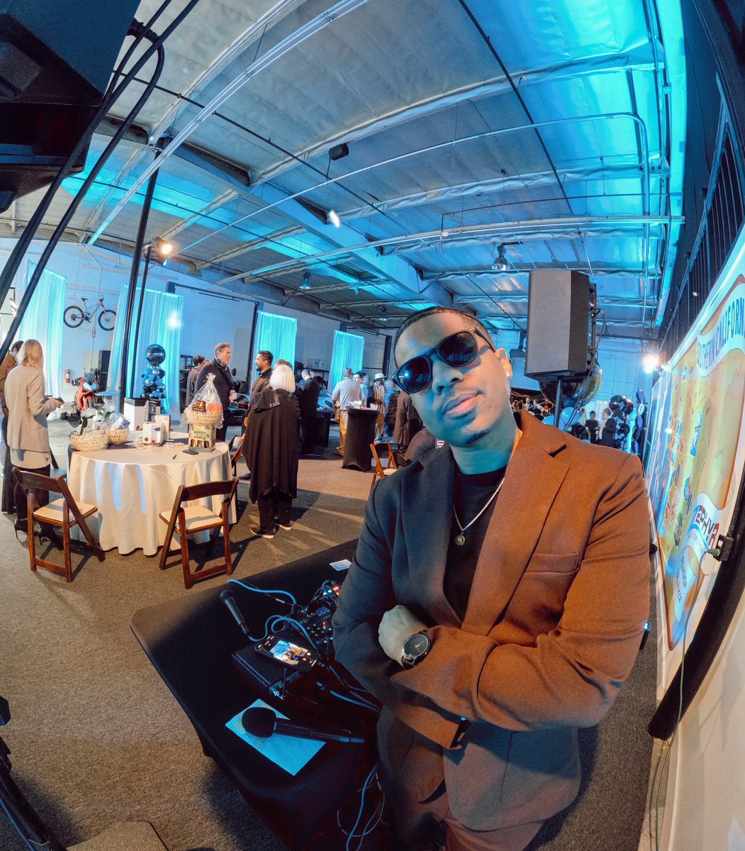 KevinROMAR tweet media