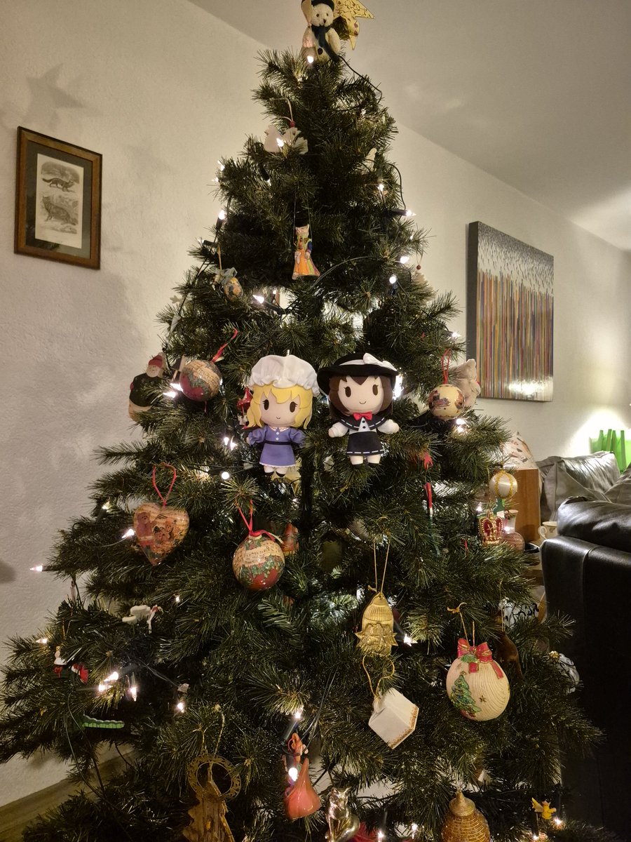 MaribelWOTD's tweet photo. Merry and Renko Christmas!! https://t.co/PRFJ9ldBC1
