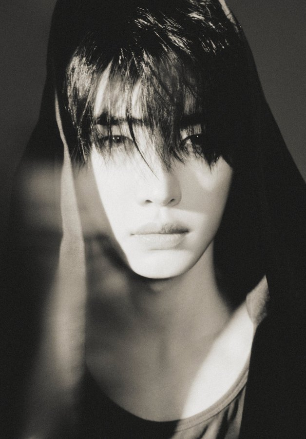 eeecch's tweet image. nunhoon and devil sunoo who comes to her disguised as an angel to tempt her into her wicked lesbionic ways