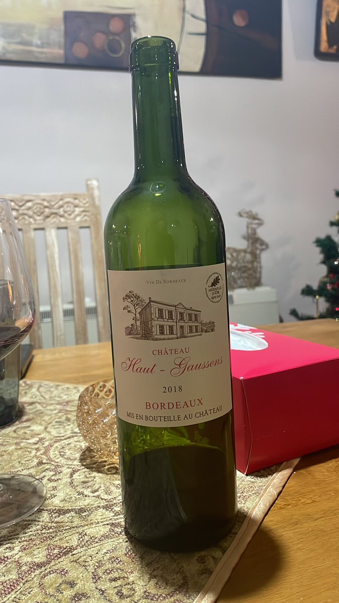 GDianos's tweet photo. #HAUT GAUSSENS 2018 CHATEAU 2018 BORDEAUX https://t.co/9mMXbmHJvs