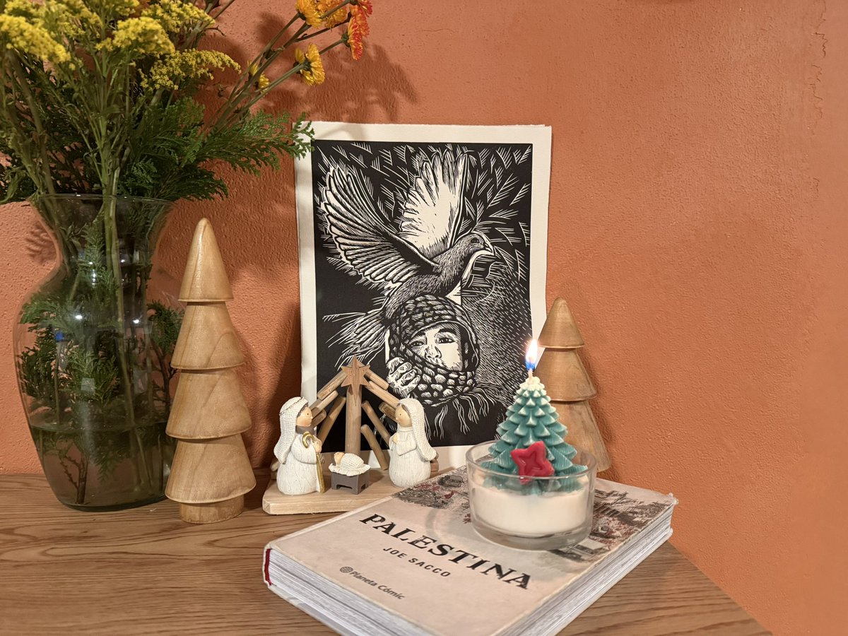 arlinmedrano_'s tweet image. Jesús fue Palest*no, revolucionario de izquierda que hoy traerá la bandera de su pueblo exigiendo paz y la única manera de dignificar una “Feliz Navidad” es exigiendo una Pales*ti a libre. 

Desde el río hasta el mar