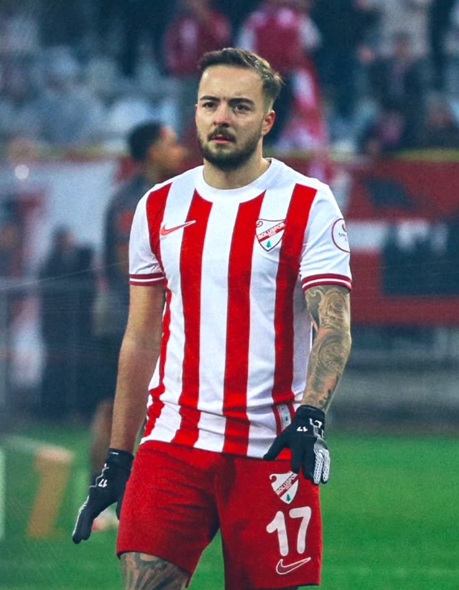 Nazım Türknas tweet media