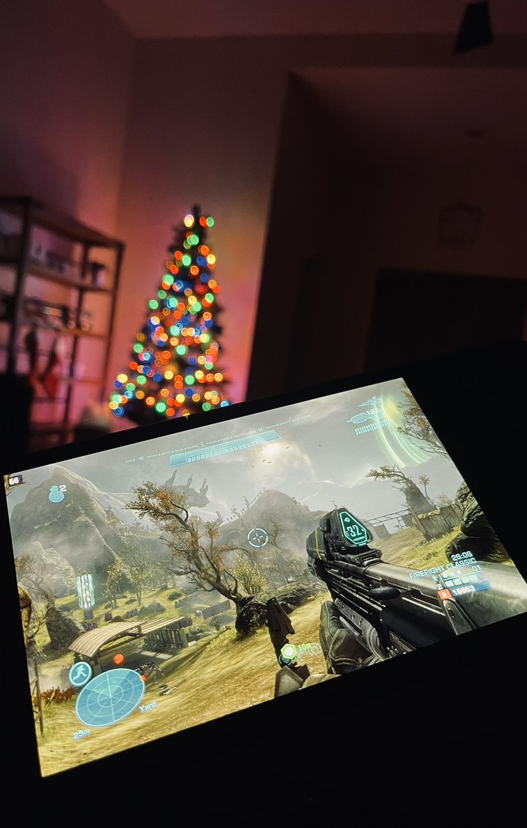 I had an unbelievably cozy christmas eve early morning with a coffee