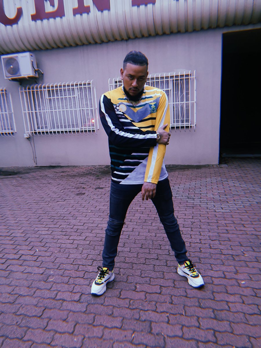 EPIC DAYS!
FINESSIN' MUSIC VIDEO. FEB' 2021 

BIG LOVE ALWAYS TO THE SUPA MEGA!

BAFANA BAFANA SIYAVENA 🇿🇦