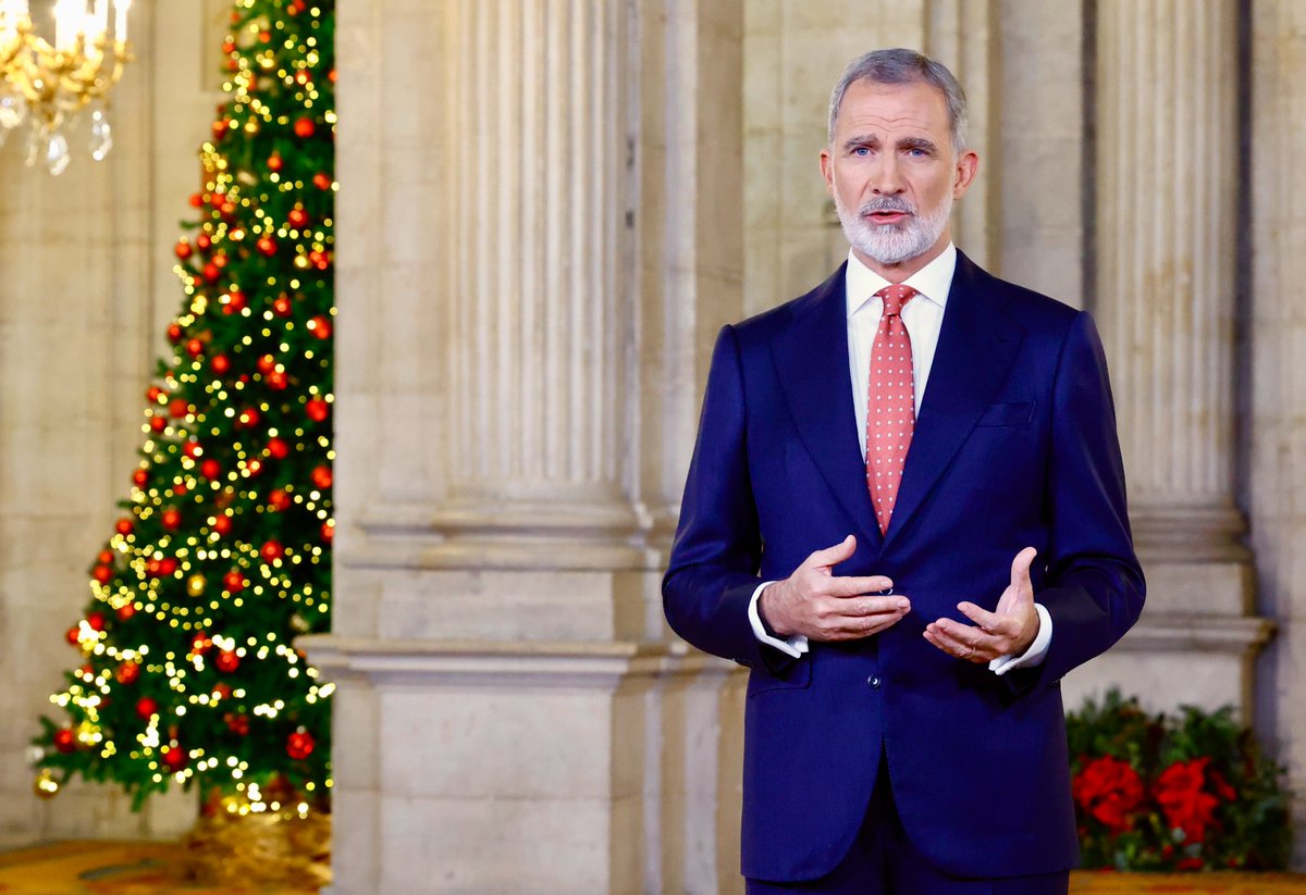 📄Mensaje de Navidad de Su Majestad el Rey 2025.

➡️casareal.es/ES/Actividades…

#MensajeNavidadRey