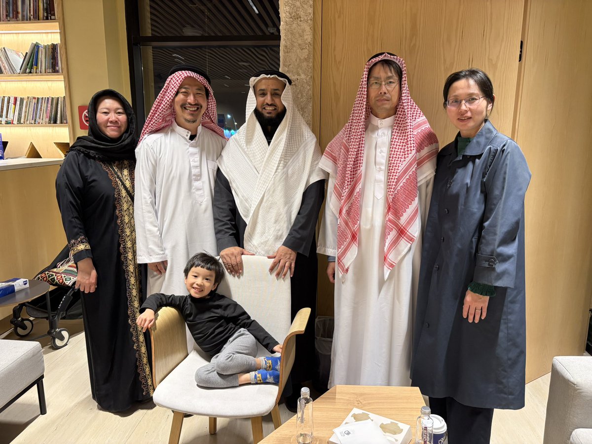 とても素敵な時間でした。東京からのご家族と京都からのご家族、二つの素晴らしい日本のご家族とお会いできました。
また、素晴らしい場所を提供してくださった <a href="/CultureHousesSA/">بيت الثقافة</a> に心
より感謝いたします。

#بيت_الثقافة