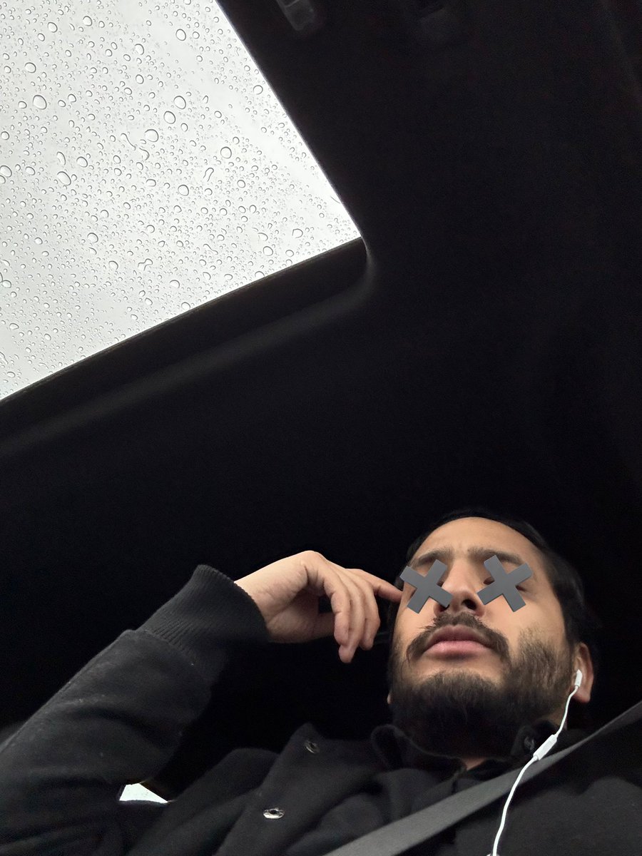 FLAWLESSJAYWOP's tweet photo. Riding round town on Christmas Eve in the 2025 Cadillac Escalade 💎 https://t.co/JJJYWdxyjk